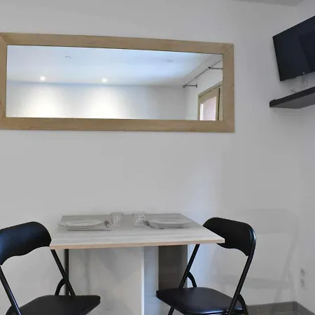 Montagne Renove, 2 Pers, Proche Pistes Et Commerces, Meribel - Fr-1-180-572 *
